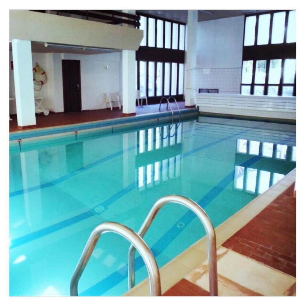 Appartement 58 M2 Avec Piscine Interieure Vue Montagne Centre Village , Parking Prive Saint-Lary-Soulan Eksteriør billede